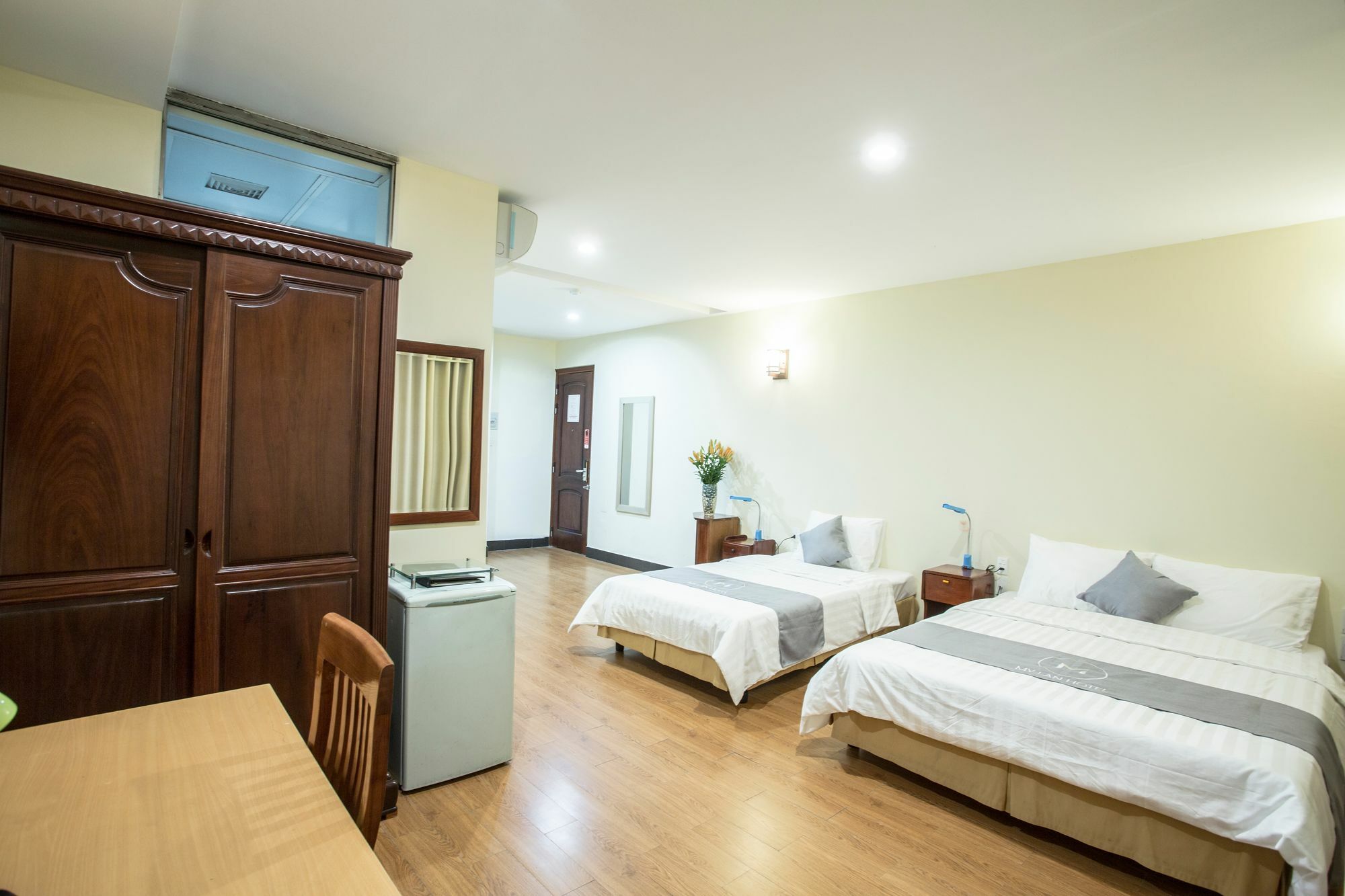 My Lan Hanoi Hotel Luaran gambar